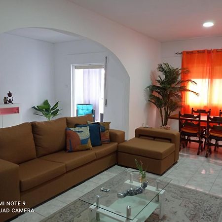 Lovely Apartment In Mindelo City Center エクステリア 写真